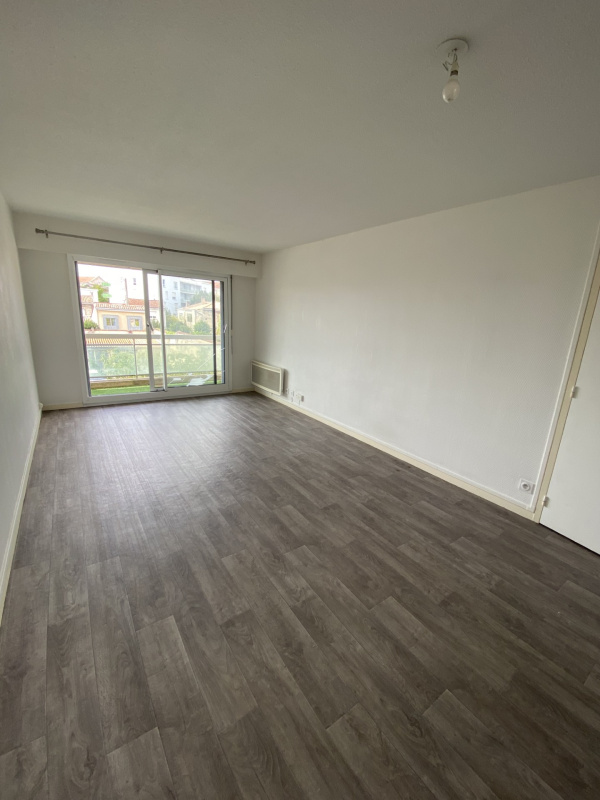 Offres de vente Appartement Bordeaux 33800